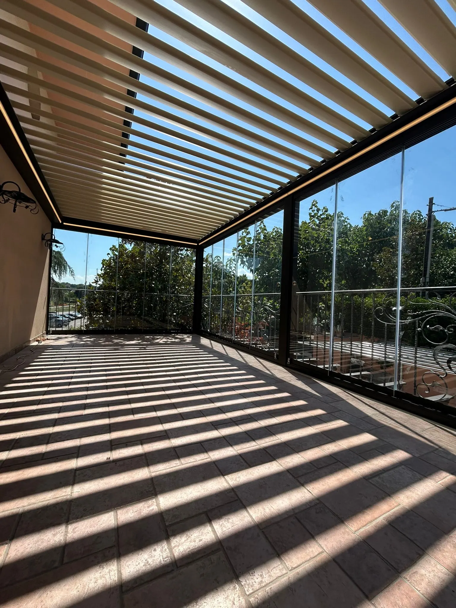 Pergole bioclimatiche — realizzazione Soltec